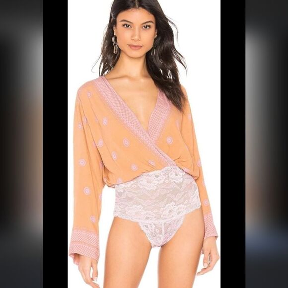 Free People On Board Bodysuit long sleeve boho flowy with lace size S - Picture 9 of 12